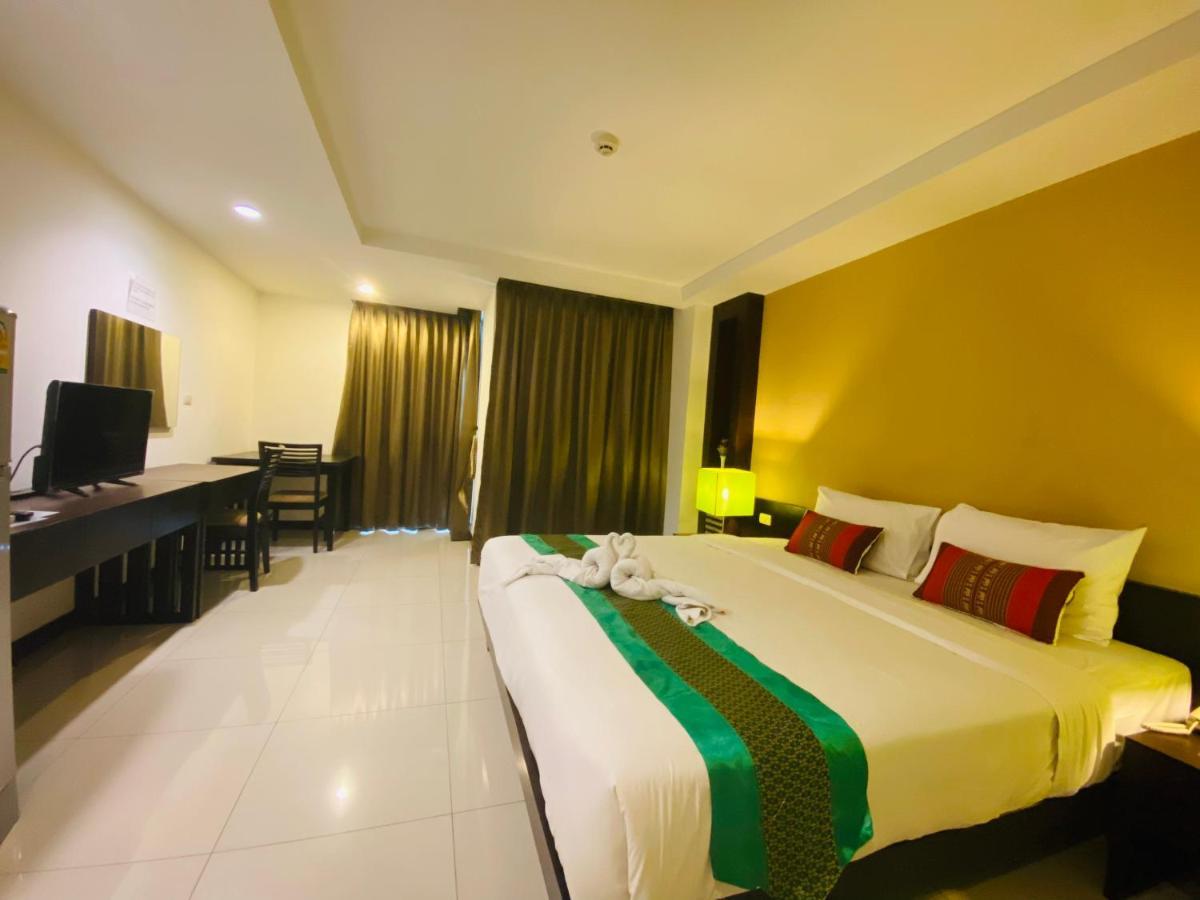 Tycoon Suite By Goad Avadhess Hospitality 1Km Walking Street Pattaya Beach Esterno foto