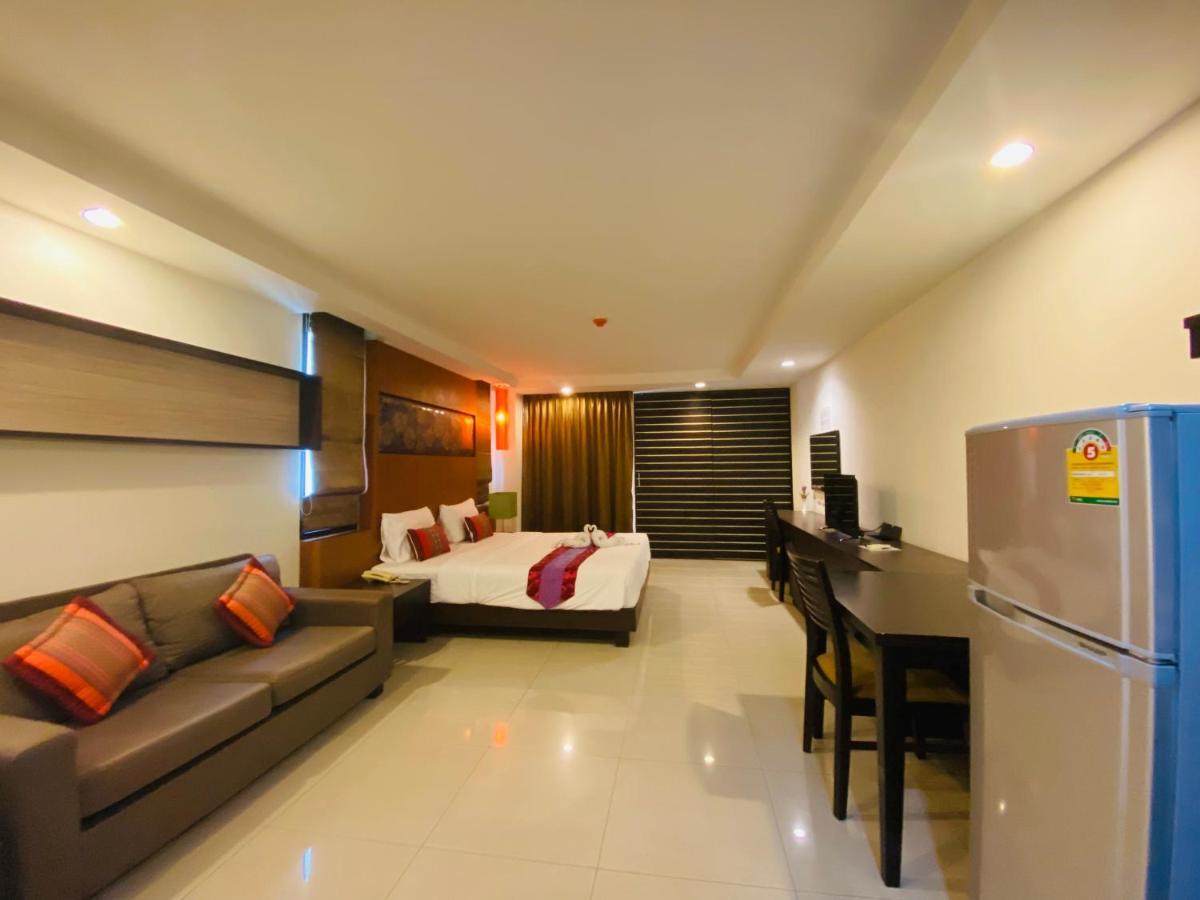 Tycoon Suite By Goad Avadhess Hospitality 1Km Walking Street Pattaya Beach Esterno foto