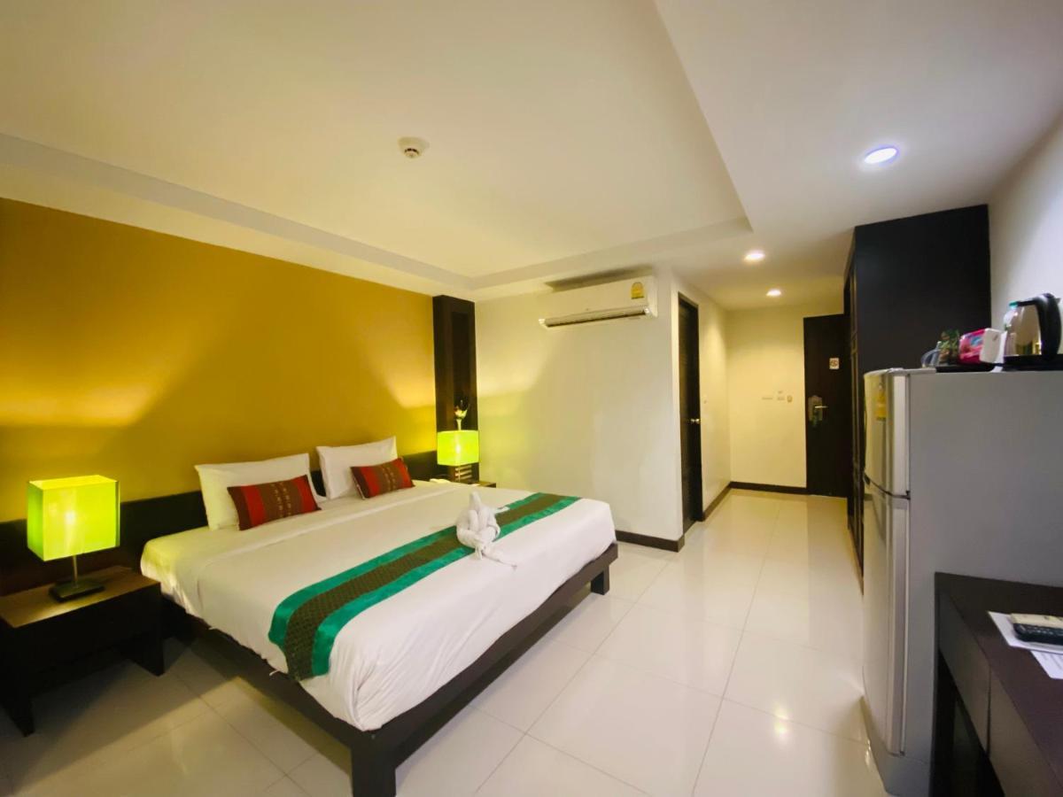 Tycoon Suite By Goad Avadhess Hospitality 1Km Walking Street Pattaya Beach Esterno foto